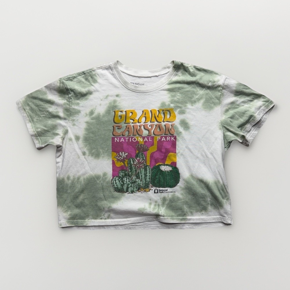 Bad Bunny Grand Canyon Moscow Mule Music Video Cropped Top M Grand Canyon Hiking